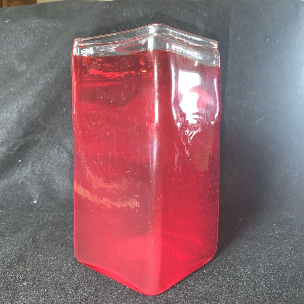 Gorgeous Designs China Cranberry Red Square Bubble Glass Vase
